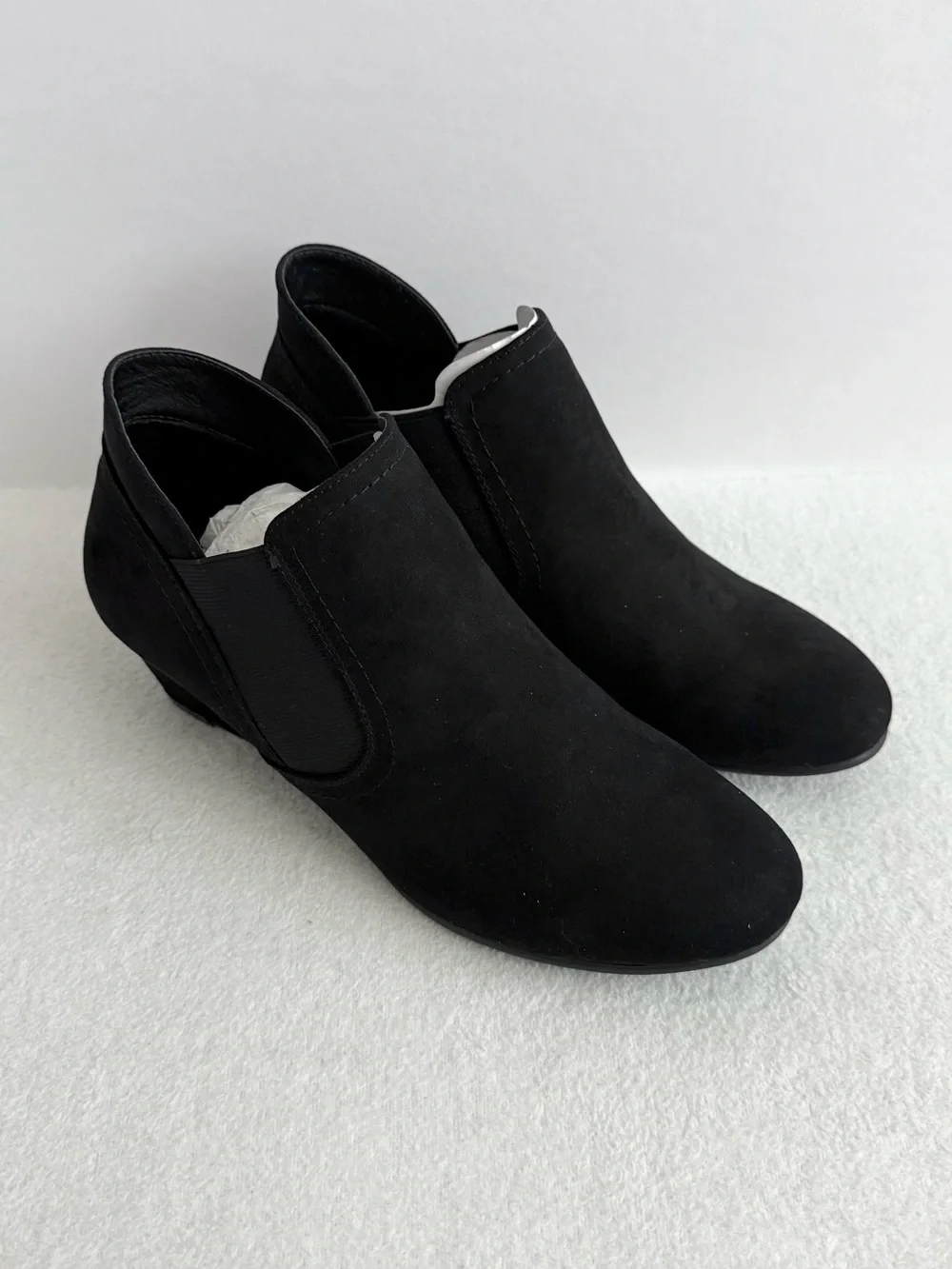 Black Wedge Ankle Booties Women’s 8.5 Stretch Comfort Fall NWT